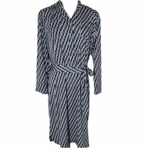 Donna Morgan Jersey Knit Shirt Dress with purple & green design Size 10